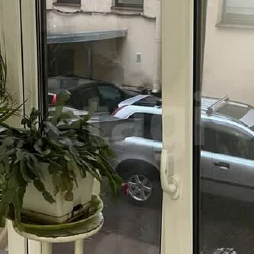 3-комн квартира ул Ропшинская,  д. 1/32