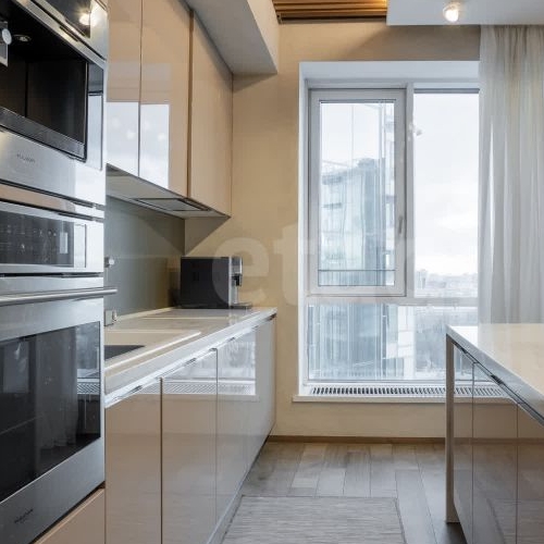 2-комн квартира проспект Юрия Гагарина, 7