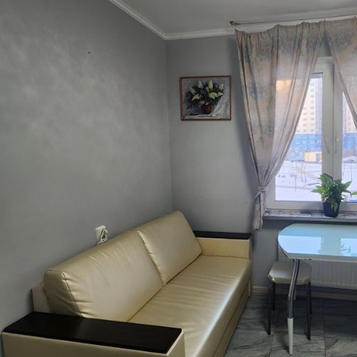 3-комн квартира улица Белышева, 5/6