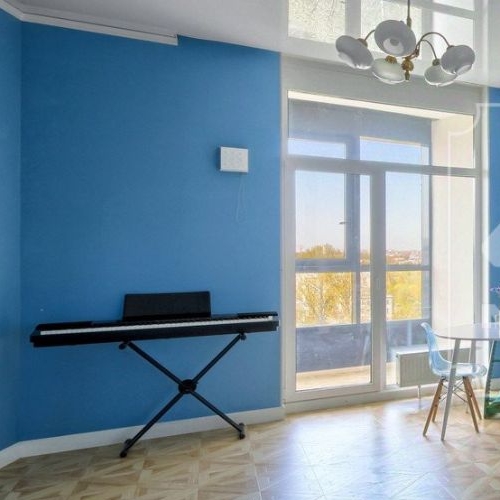 2-комн квартира улица Жукова, 3