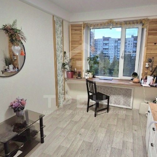 4-комн квартира проспект Большевиков, 4К1