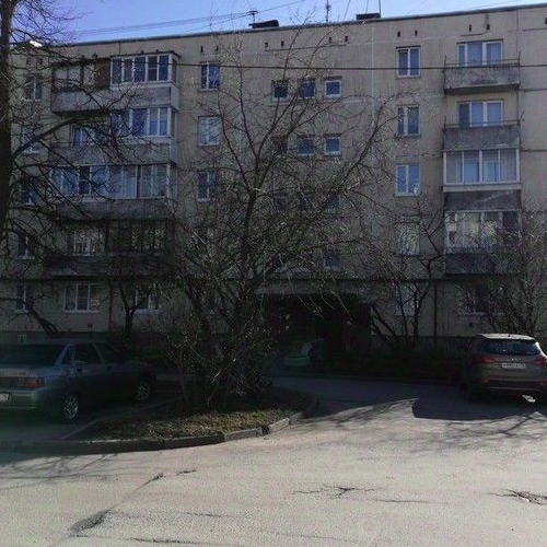 3-комн квартира пос. Шушары, Ленсоветовский тер., 18