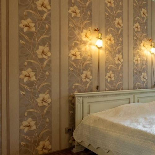 2-комн квартира улица Крупской, 21