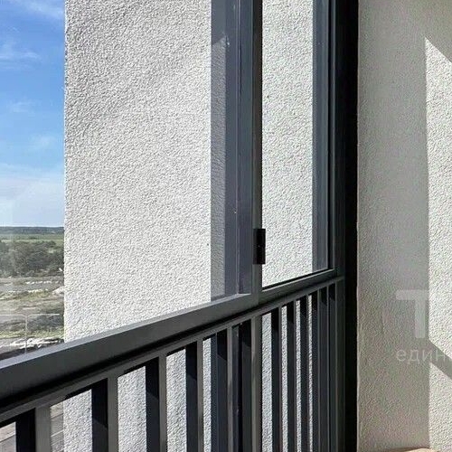 Студия проспект Авиаконструкторов, 69