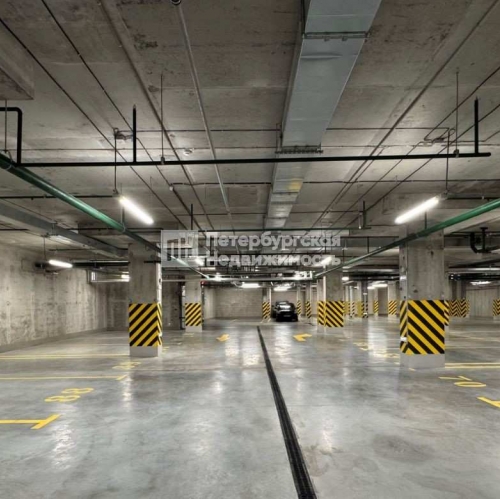 Гараж/парковка Уральская ул,  д. 1