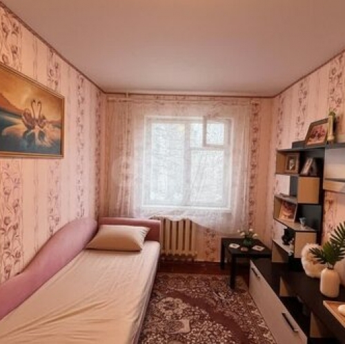 2-комн квартира Кириши г, Ленина пр-кт,  д. 24