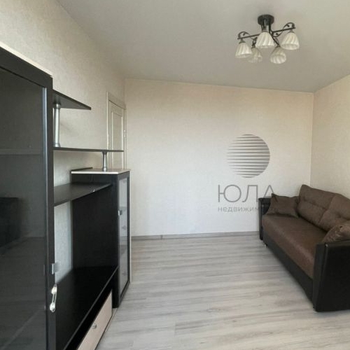 2-комн квартира Имени Свердлова пгт, проезд Западный, 2Б