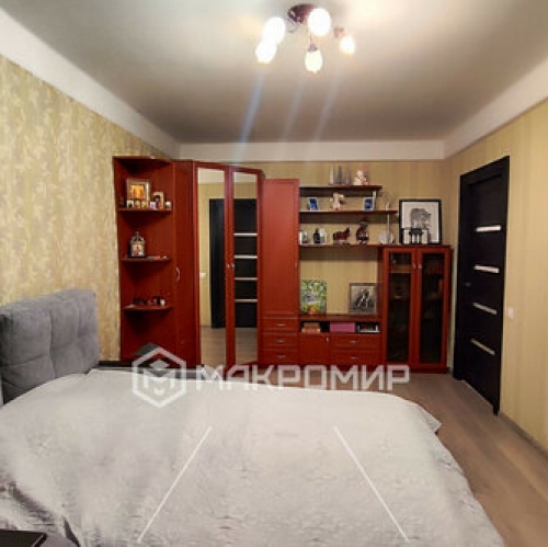 3-комн квартира улица Жени Егоровой,  д. 12 к1