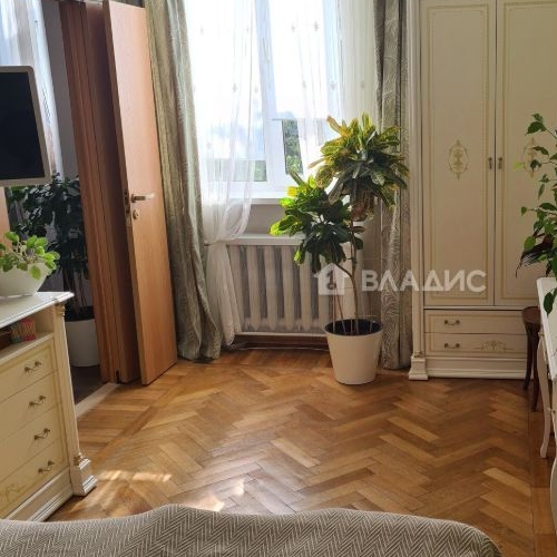 2-комн квартира Турбинная улица, 37