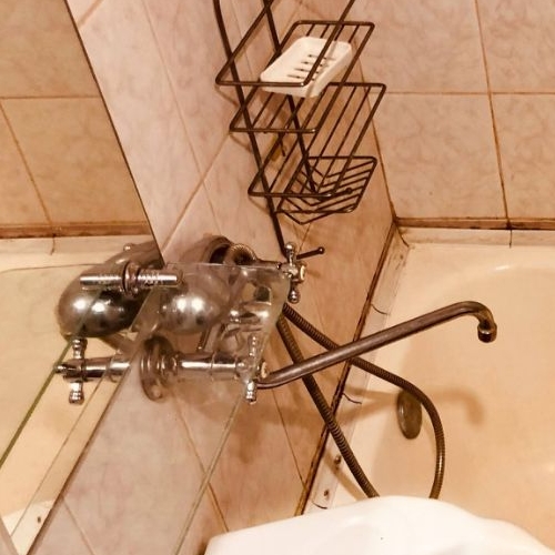 3-комн квартира пос. При железнодорожной станции Приветнинское, улица Военных Строителей, 9