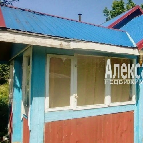 Коттедж/дом пос. Свердлово, улица Сиреневая, 27