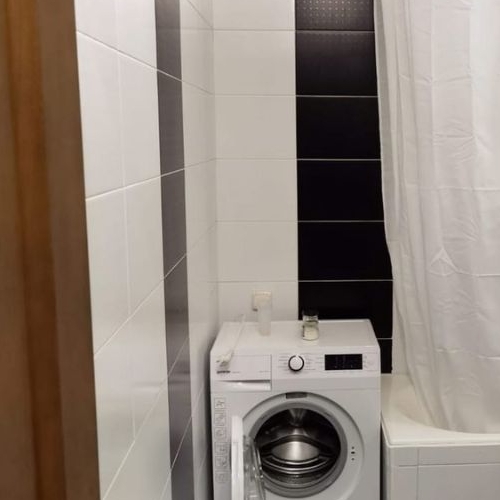 2-комн квартира улица Бадаева, 6к1