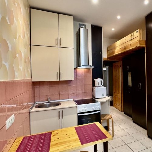 Студия проспект Народного ополчения, 10