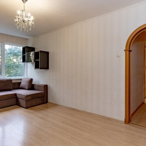 3-комн квартира Просвещения пр-кт,  д. 84,  к. 3