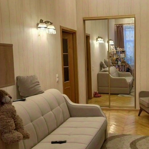 3-комн квартира улица Марата, 33