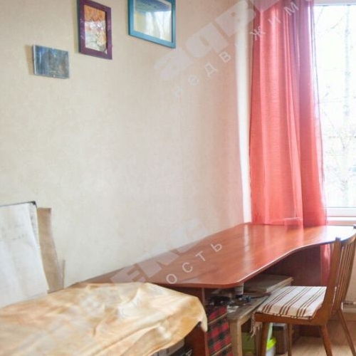 2-комн квартира Колпино, Павловская улица, 78