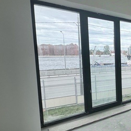 3-комн квартира набережная Макарова,  д. 58