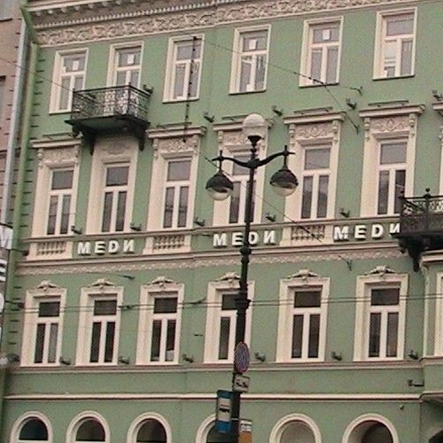 3-комн квартира Невский проспект, 82