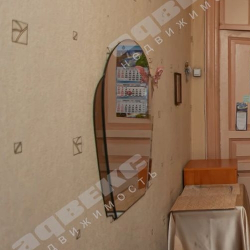 3-комн квартира Тамбовская улица, 43