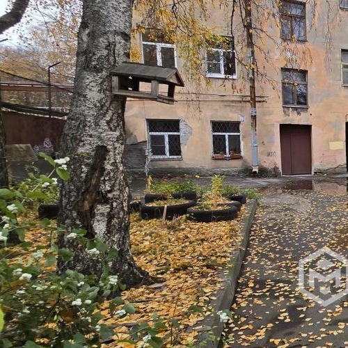 3-комн квартира улица Черняховского, 23