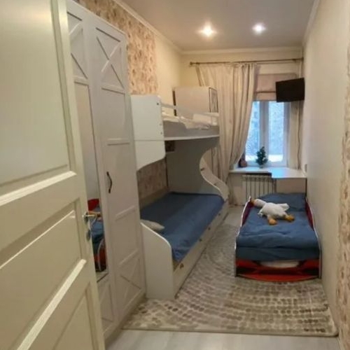 2-комн квартира улица Красного Курсанта, 51