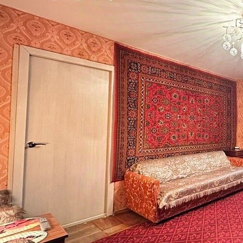 3-комн квартира улица Коммуны, 44к1