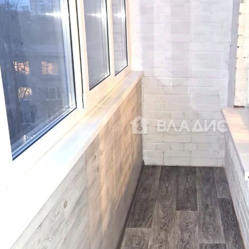 2-комн квартира проспект Большевиков, 63К1