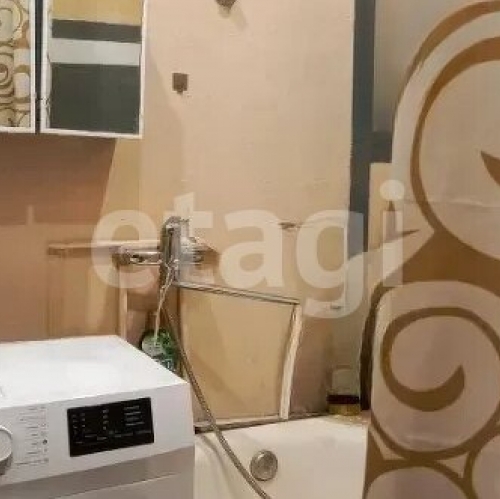 2-комн квартира Кириши, ул Декабристов Бестужевых,  д. 5