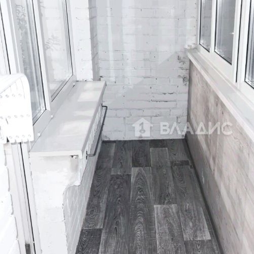 2-комн квартира проспект Большевиков, 63К1