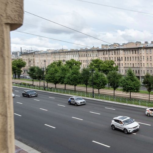 4-комн квартира Московский проспект, 127