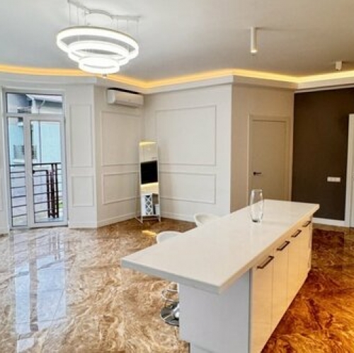 3-комн квартира улица Коробицына,  д. 2 литВ