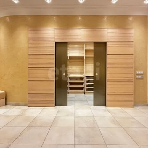 3-комн квартира Московский пр-кт,  д. 172,  к. 4