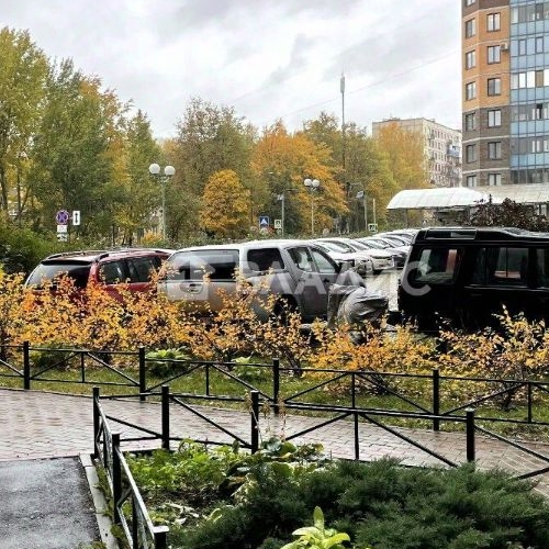 2-комн квартира улица Брянцева, 13к1