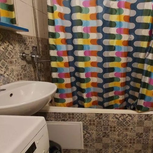 2-комн квартира улица Рашетова, 5