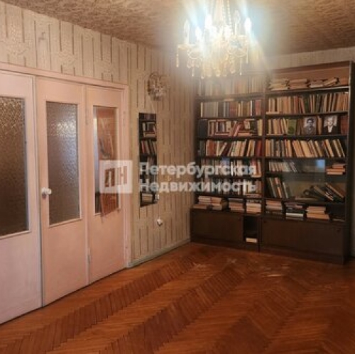 2-комн квартира Белоостровская улица,  д. 33