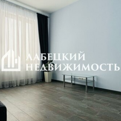 3-комн квартира улица Катерников