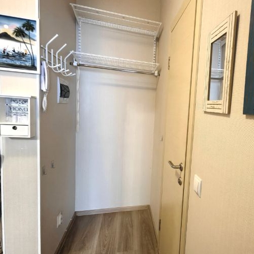 1-комн квартира пос. Янино-1, улица Ясная, 4к3