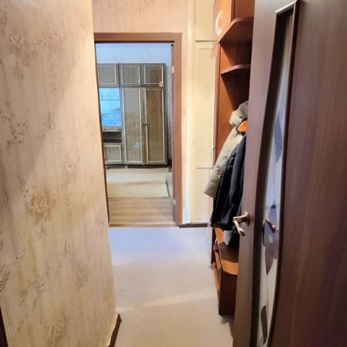 2-комн квартира 6-й мкр, Пикалево г., 24