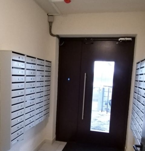 Студия д. Куттузи, улица Уланская, 1