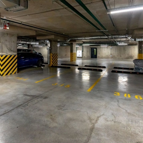 Гараж/парковка Светлановский проспект,  д. 8 с1