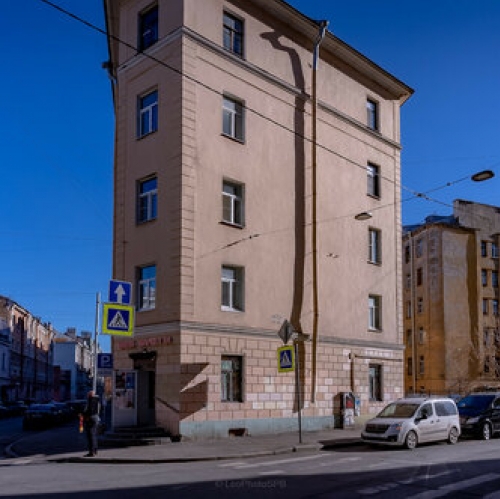 3-комн квартира ул Коломенская,  д. 46