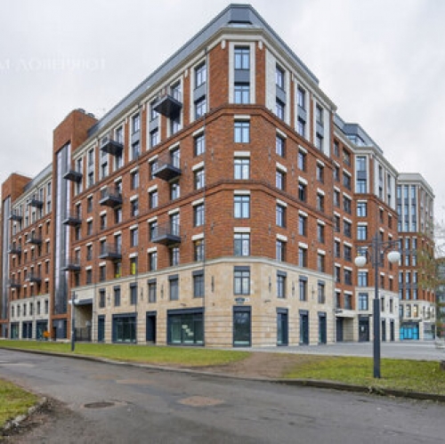 4-комн квартира Петровская коса,  д. 6 к1