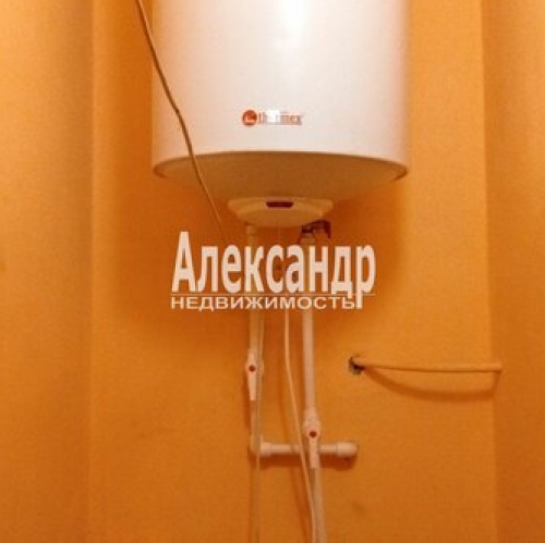 3-комн квартира Кузнечное, ул Юбилейная,  д. 4