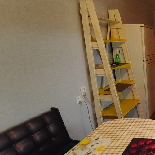 3-комн квартира Коммунар г., улица Ижорская, 16