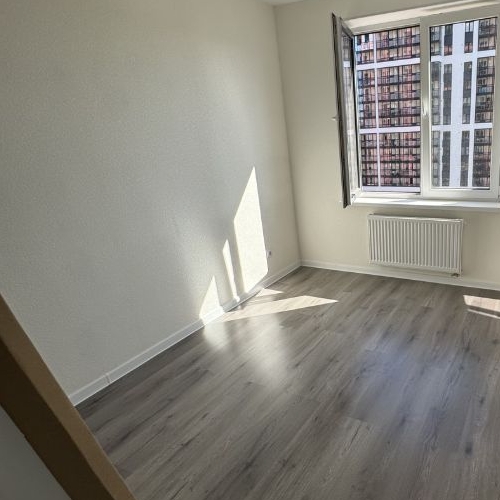 1-комн квартира пос. Бугры, улица Тихая, 9к3