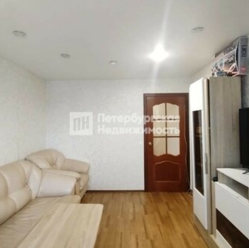 2-комн квартира Гончарово, Центральная улица,  д. 15