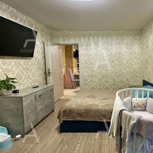 1-комн квартира Имени Свердлова пгт, проезд Западный, 14