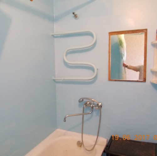 Комната Россия, Ленинградская область, Гатчина, улица Авиатриссы Зверевой, 17Гатчина,  д. 17