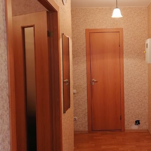 2-комн квартира улица Маршала Казакова, 68к1