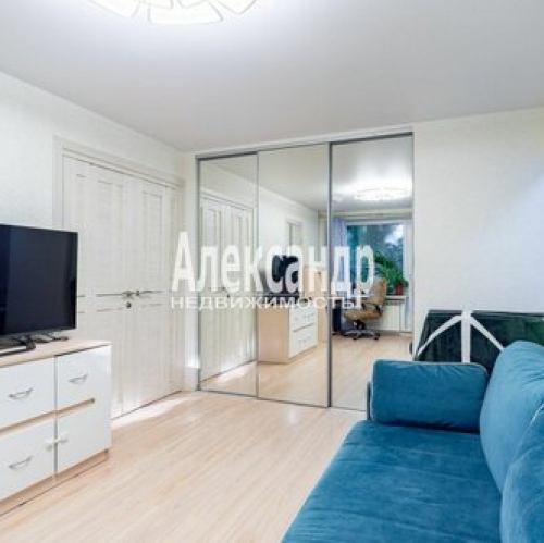 2-комн квартира ул Наличная,  д. 37,  к. 3